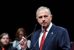 Mircea Geoană: "NATO îşi intensifică sprijinul pentru partenerii aflaţi în pericol"