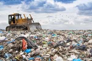 Noile reglementari la ambalajele din plastic riscă să inunde piaţa cu tone de plastic 