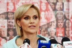 Consilierul ministrului Familiei, Tineretului şi Egalităţii de Şanse, Ligia Gheorghe a cerut suspendarea contractului