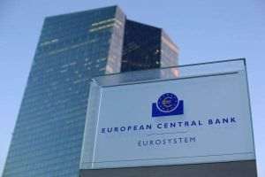 Banca Centrală Europeană va transmite un aviz guvernului italian, ca urmare a taxei impuse băncilor