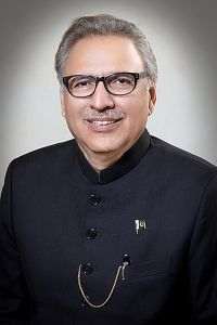 https://en.wikipedia.org/wiki/Arif_Alvi#/media/File:President_of_Pakistan_Dr_Arif_Alvi_(cropped).jpg