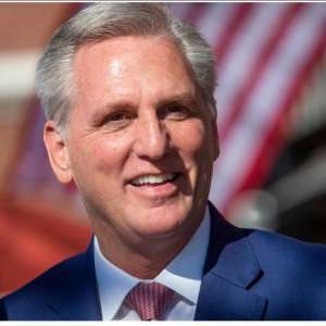 Kevin McCarthy cere deschiderea unei anchete pentru punerea sub acuzare a preşedintelui Joe Biden