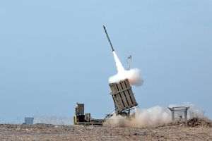 Ministrul iranian de Externe: "Iron Dome a fost un dom de paie deasupra unui castel de nisip"