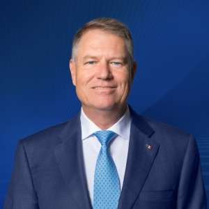  Klaus Iohannis a semnat decrete de decorare