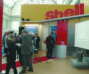 Profitul "Shell" a scăzut cu 62%