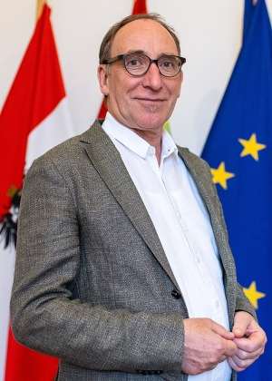 Johannes Rauch, ministrul austriac al Afacerilor Sociale, Sănătăţii, Îngrijirii şi Protecţiei Consumatorilor