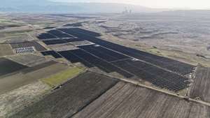 RWE şi PPC anunţă proiecte fotovoltaice cu o capacitate de aproape 1GW în regiunea Macedonia de Vest