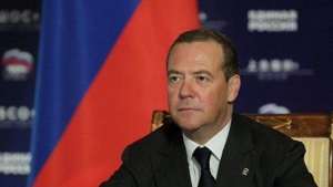 Dmitri Medvedev: "Ucraina aparţine Rusiei"