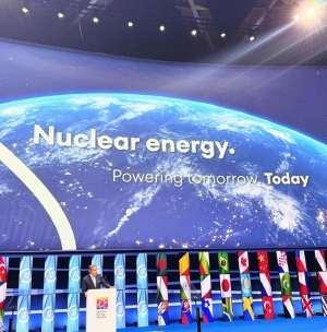 Reuters: "Liderii europeni cer relansarea industriei energiei nucleare"