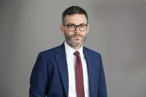 Andrei Văcaru, CEE Head of Capital Markets în cadrul iO Partners