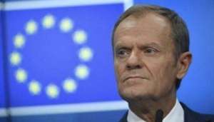 Donald Tusk: Polonia nu poate oferi Kievului sisteme Patriot