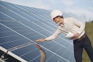 TradeVille: Simtel continuă să se concentreze pe centralele fotovoltaice proprii