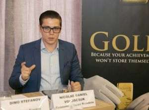 Nicolae-Daniel Voloscsuk declared: "The price of gold currently has a completely unusual behavior. The growth of gold, put in context with the evolution of shares and interests, is not necessarily logical from an economic point of view, something that has been observed in the last one to two years. From the third quarter of 2022, both the S&P 500 and the price of gold tend to move in the same direction, which normally does not happen, because gold is seen as a safe haven asset when the stock market underperforms - most of the time in times of crisis, recession".