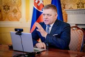 Premierul slovac Robert Fico începe recuperarea după tentativa de asasinat