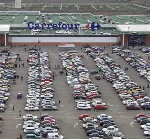 The French authorities demand a fine from Carrefour