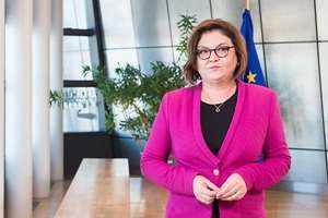 Vălean: "Din bugetul european am obţinut peste 94 milioane euro pentru investiţii la trecerea frontierelor cu Moldova şi Ucraina"