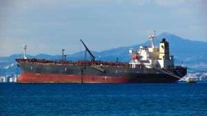 Un petrolier s-a răsturnat în largul capitalei filipineze