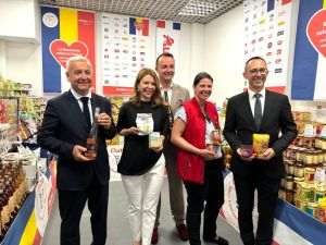 Cu ocazia Jocurilor Olimpice de la Paris, Ambasada României în Franţa şi Auchan România prezintă produse şi mărci emblematice româneşti în cadrul magazinului Auchan La Defense Paris