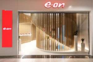 E.ON Energie România deschide la Cluj-Napoca primul concept store dedicat soluţiilor pentru eficienţă energetică