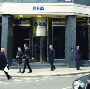 RBS a avut pierderi de 44 milioane de lire sterline în primul trimestru al acestui an, ca urmare a creşterii volumului creditelor neperformante.