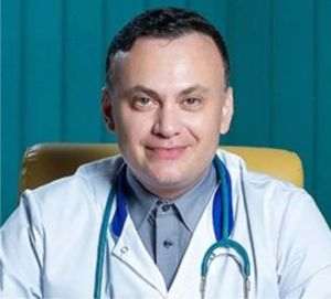 Dr. Marinescu specified: "The respective debates are not supported, because it is absolutely logical, obviously, that in a complicated situation, emergency, war, etc., everything will move faster, including in the pharmaceutical industry". (Photo source: https://mateibals.ro/)