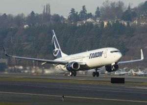 Avion Tarom reţinut temporar la sol în Amsterdam din cauza restanţelor de compensaţii