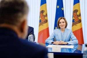 Maia Sandu, mesaj de Ziua Naţională: Noi, cei din Republica Moldova, iubim România aşa cum iubeşti o soră mai mare