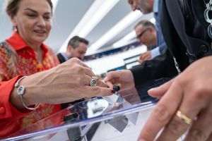 Aproape 4,8 milioane de persoane au votat la secţiile din ţară până la ora 14.00