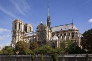 Pope asks for France's most famous cathedral to be opened