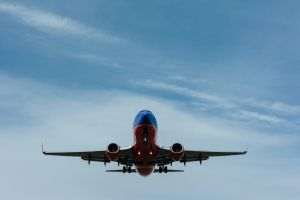 INS: Transportul aerian de mărfuri a crescut cu 6,1% în primele 9 luni din 2024