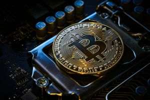 Rusia foloseşte bitcoin în comerţul exterior, pentru a contracara sancţiunile occidentale