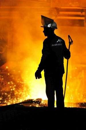 ArcelorMittal vrea să mute unele activităţi din Europa în India