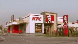 KFC îşi mută cartierul general american din Kentucky în Texas