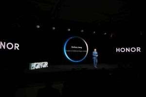 Honor investeşte 10 miliarde de dolari în inteligenţa artificială 