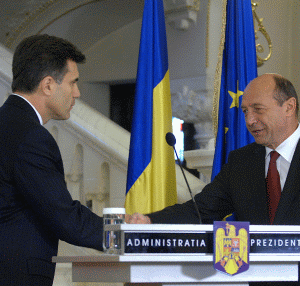 Băsescu l-a desemnat pe Lucian Croitoru pentru funcţia de premier