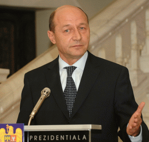 Băsescu îi sugerează lui Johannis să nu ignore PD-L