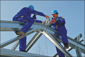 "Lindab" şi-a mutat o linie de producţie din Ungaria în România