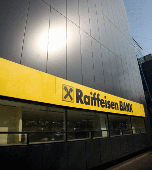 "Raiffeisen International Bank Holding" are o capitalizare de piaţă de 6,2 miliarde de euro (8,3 miliarde de dolari). 