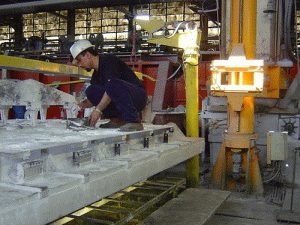 Vimetco va creşte producţia de mărfuri procesate din aluminiu la Alro cu 26% în acest an