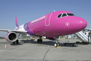 Wizz Air: 3,6 milioane de pasageri transportaţi din şi spre România din 2006 până în prezent