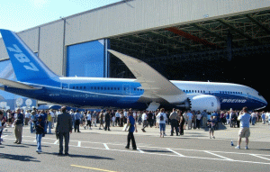 Boeing amână, din nou, livrarea primului avion 787 Dreamliner