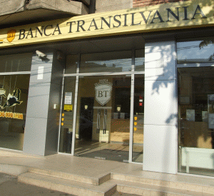 Banca Transilvania ieftineşte creditul "Practic BT"