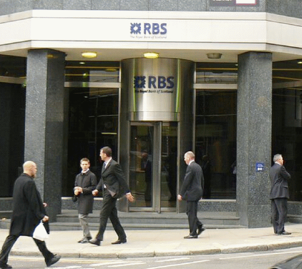 Acţiunile RBS au crescut cu peste 30% anul acesta.