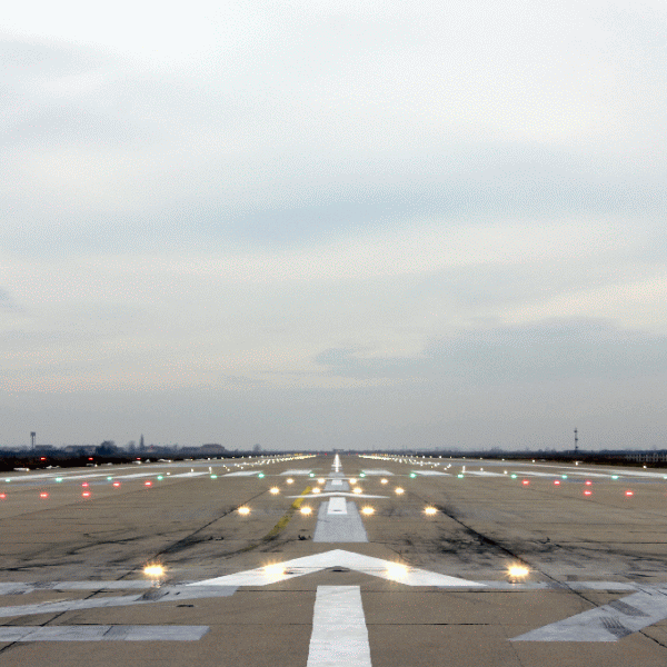 At least seven investors are interested in the construction of the Braşov Airport 