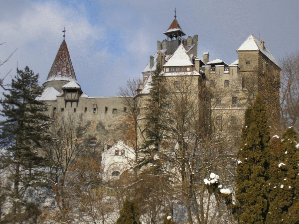 Peste 46.000 de turişti au vizitat Castelul Bran în primele trei luni