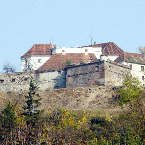 Cetatea Braşovului ar putea fi scoasă la vânzare în cel mult două luni