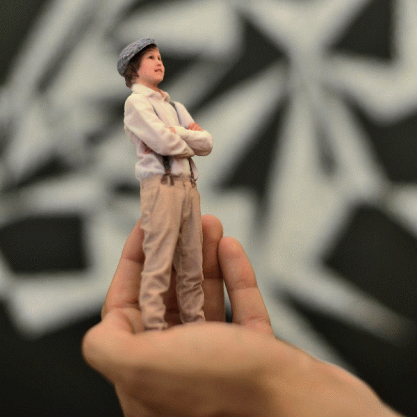 O companie din Hamburg comercializează mini-figurine ale clienţilor