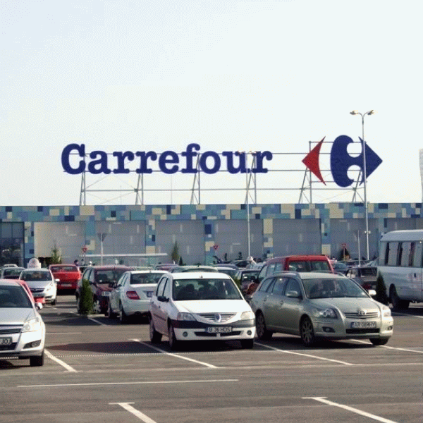 Insolvenţa societăţii Carrefour, suspendată provizoriu de Curtea de Apel Bucureşti