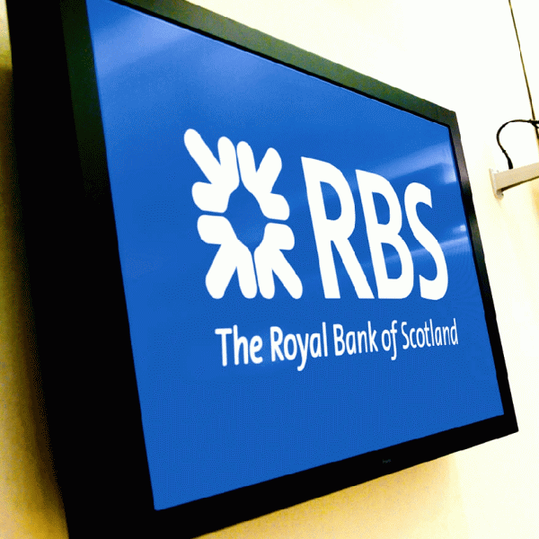 Surse: RBS taie 30.000 de posturi