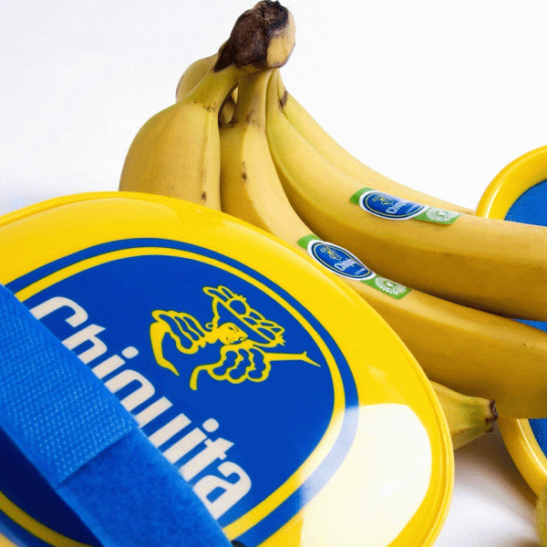 "Chiquita" operează în 70 de ţări, iar "Fyffes" - în Europa, America Centrală şi de Sud, precum şi în Asia.